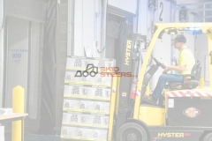 What is a Forklift and How Does It Revolutionize Material Handling?