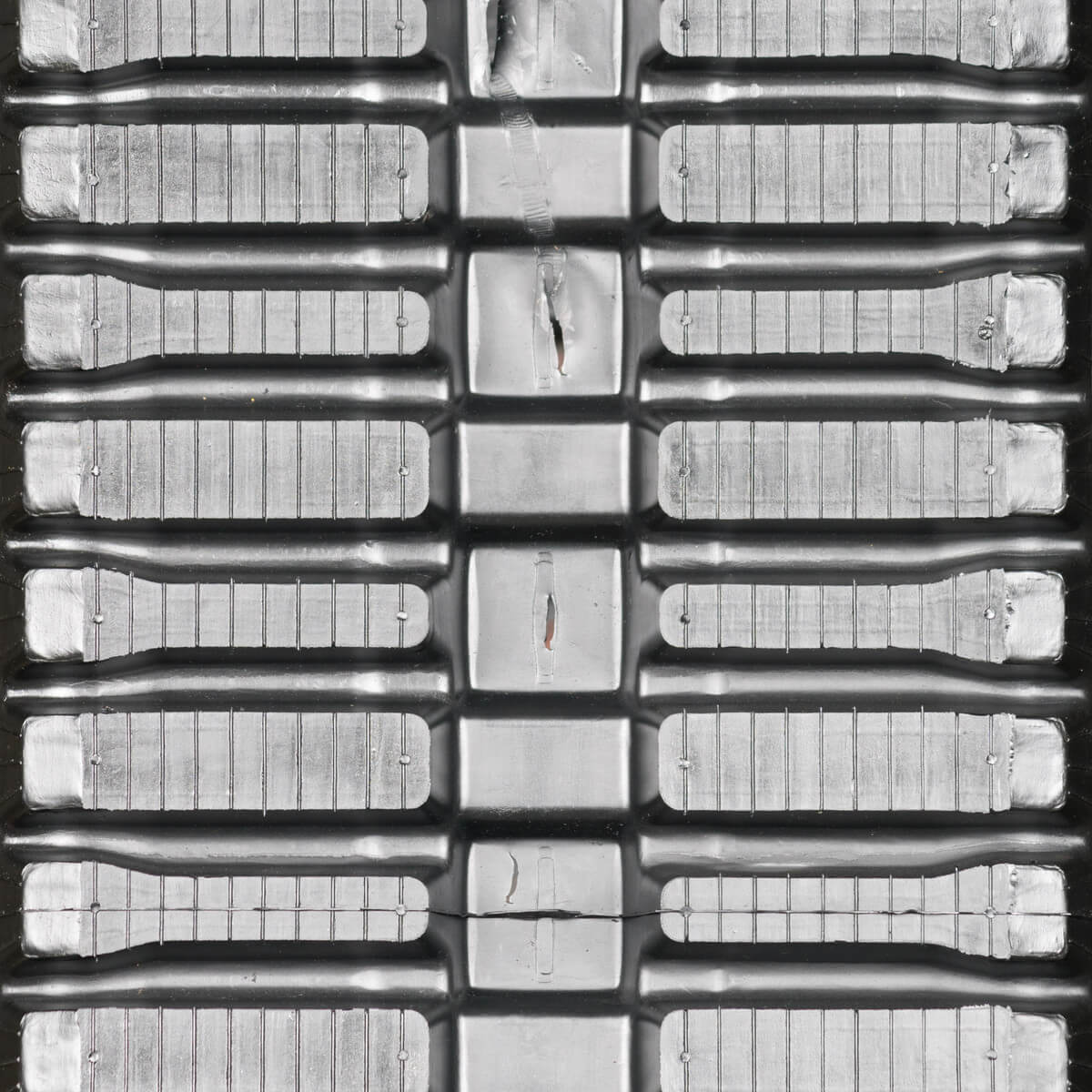 john deere 323e set of 2 13" heavy duty multi-bar tread rubber tracks (320x86bx52)