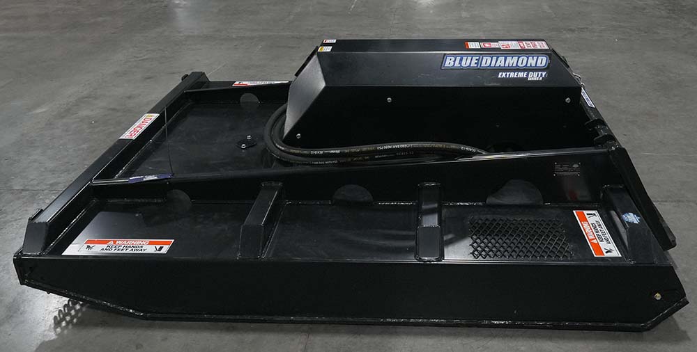 demo unit - blue diamond series 2 extreme duty closed front brush cutter low flow 16-26 gpm