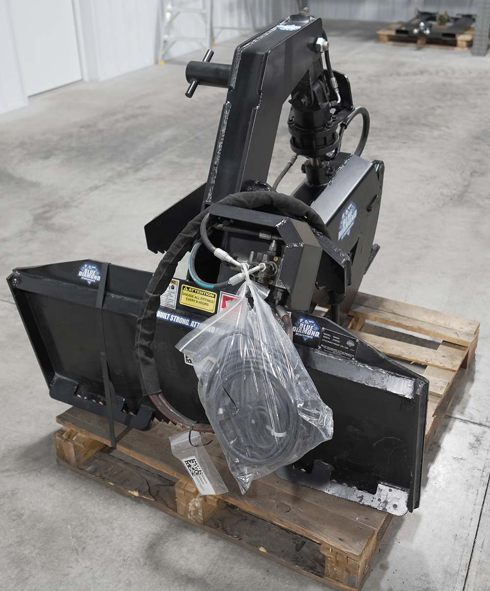demo unit - blue diamond rotating log grapple with hydraulic rotation