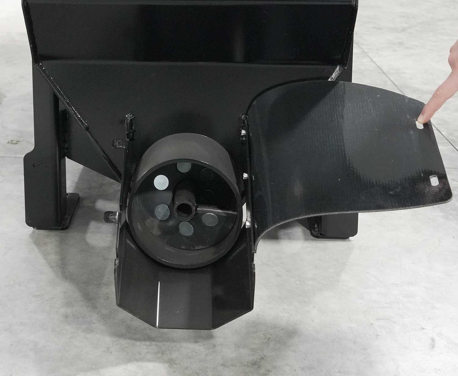 concrete mixing and auger bucket | haugen